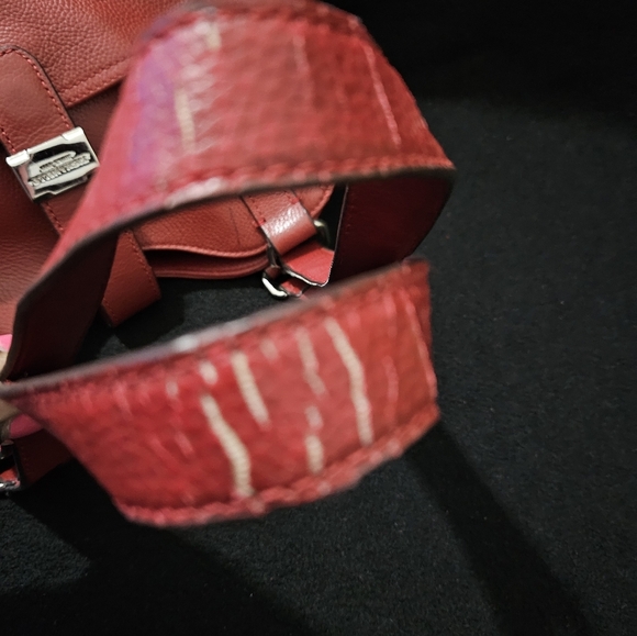 Tignanello Dark Red Leather Shoulder Bag - Picture 13 of 16